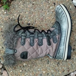 Sorel Tofino tall waterproof winter snow boots women's sz 8